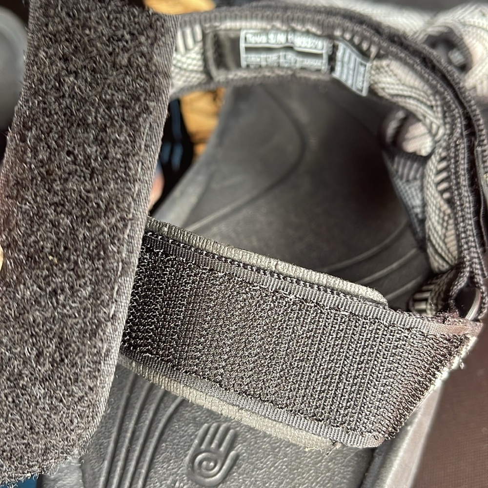 NEW Mens 11 Teva Sandals Hurricane 4 1093379 Black Hiking Trail Shoes Tevas grey - Picture 5 of 10
